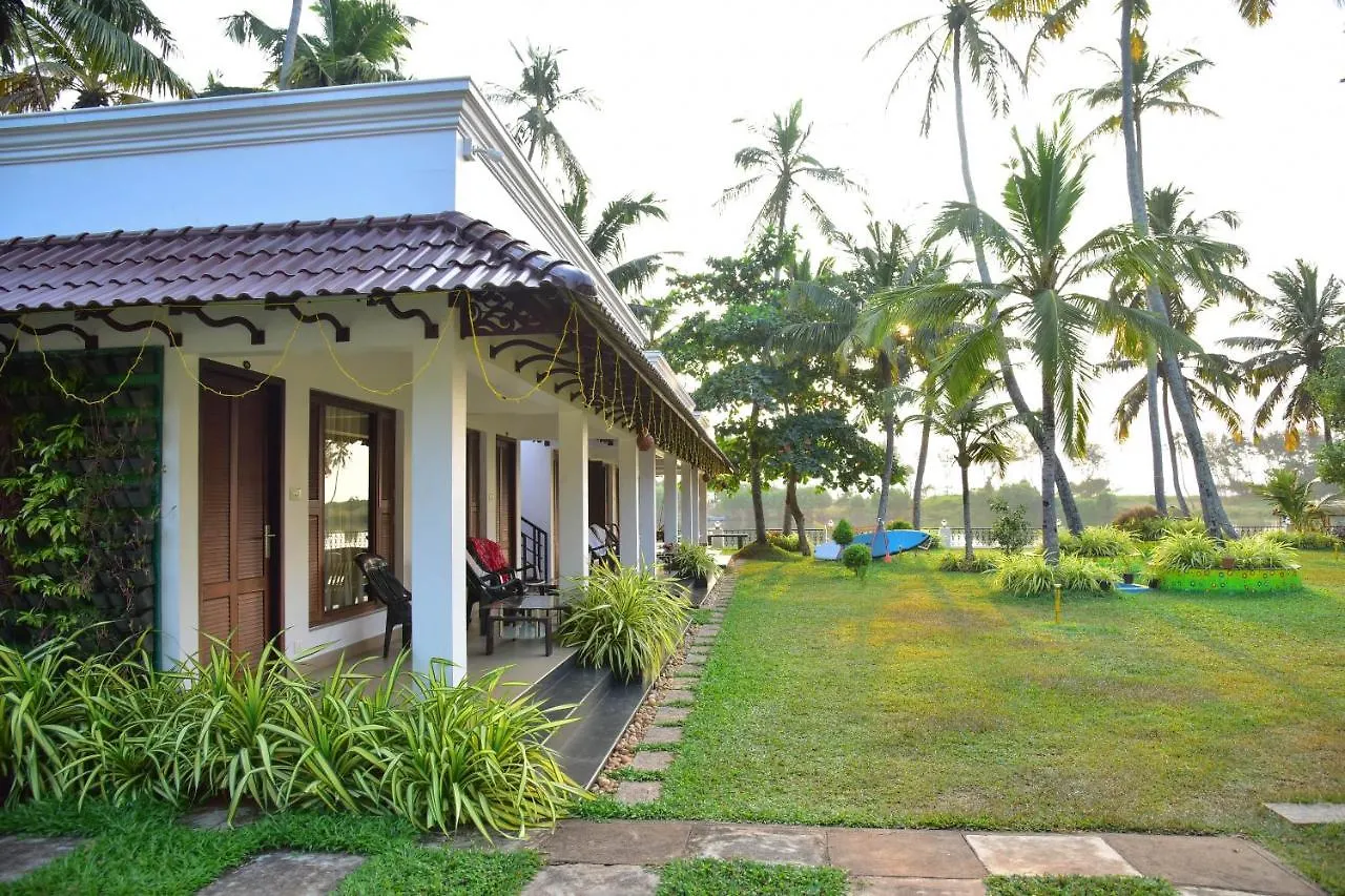 VOYE HOMES Majestic Lake&Beach Resort Varkala Paravūr